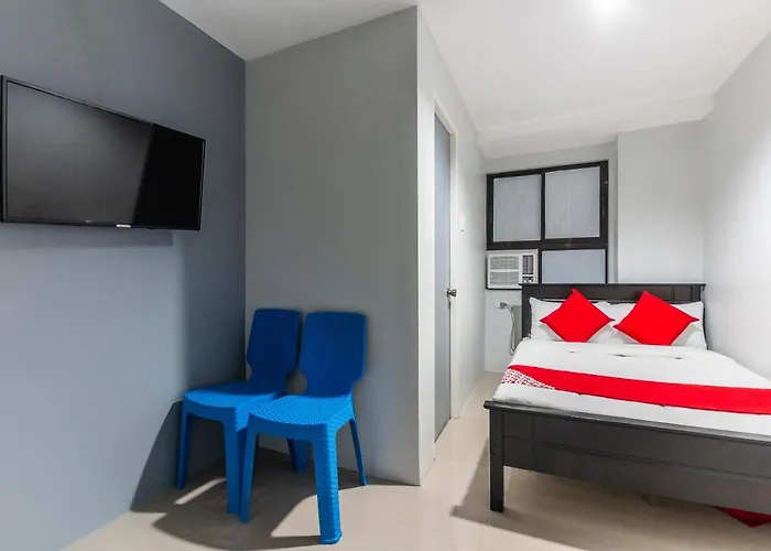 Hotel Vaccinated Staff - Oyo 476 Hedda 2*